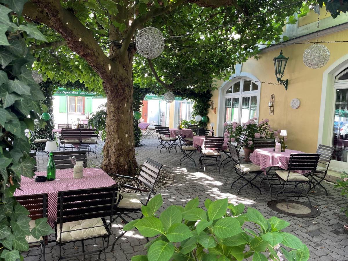 Hotel Jungbraeu Abensberg Ngoại thất bức ảnh
