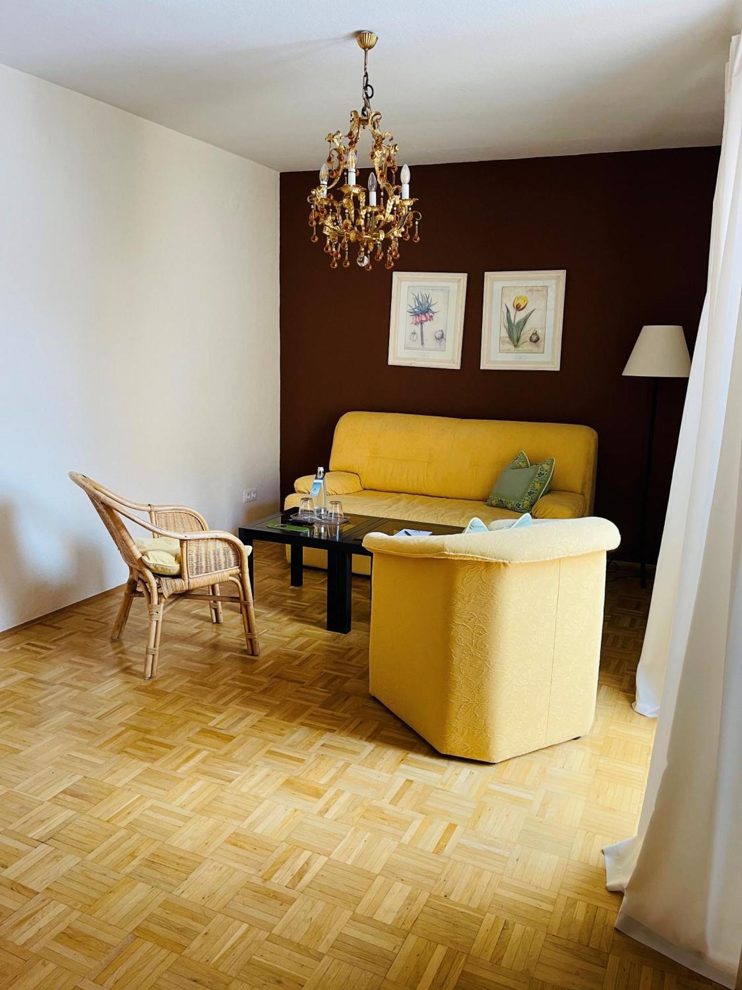 Hotel Jungbraeu Abensberg Ngoại thất bức ảnh